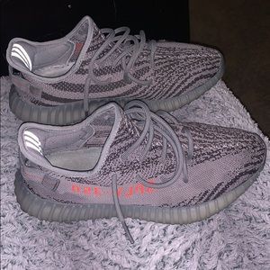Yeezy boost 350 v2 beluga